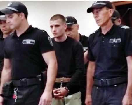 След убийството в Пазарджик: 18-годишният Никола отказа да жали ареста си, остава зад решетките