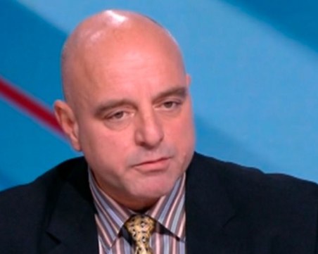 Преди побоя: Прокурорът Михайлов два пъти бил каран до болница заради високо кръвно