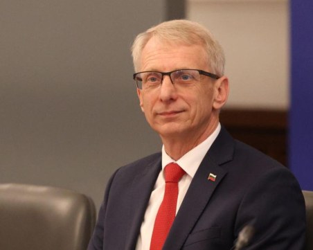 Премиерът след вота на недоверие: Само се загуби парламентарно време