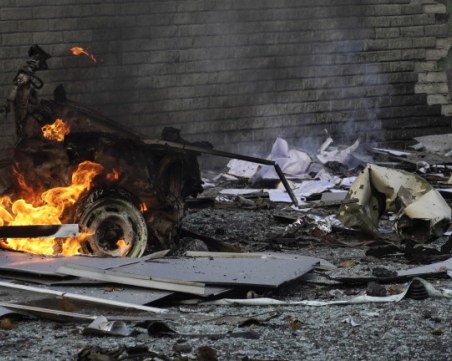 Самоубийствен атентат отне живота на 7 души в джамия в Афганистан