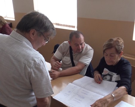 Утре изтича срокът за подаване на заявления за вписване в избирателния списък по настоящ адрес