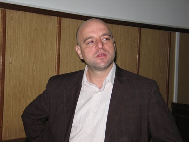 След побоя: Сарафов иска оставката на прокурор Бисер Михалов
