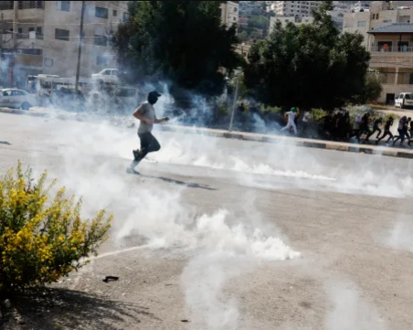 Израел пришпорва евакуацията в Газа