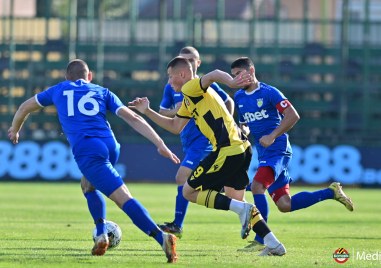 Дублиращият отбор на Ботев Пловдив допусна поражение от Гигант Съединение