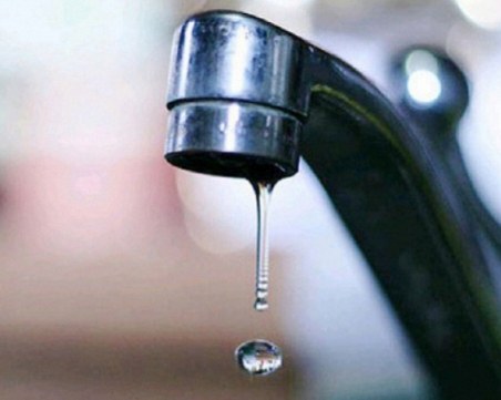 Без вода остават стотици домакинства в Пловдив и областта заради ВиК аварии