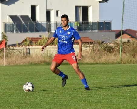 Спартак се върна на пътя на победите след успех в Марково