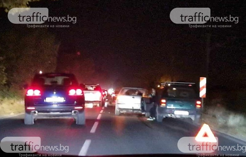 Две верижни катастрофи са станали на пътя Пловдив - Карлово преди
