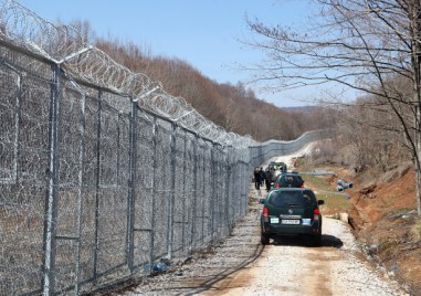 Министерството на отбраната усилва охраната на държавната граница съобщиха от