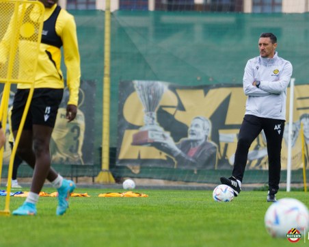 Ботев започна поготовка за мача във Враца