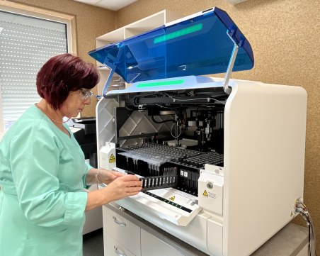 Доц. Атанасова: Новият вариант на COVID-19 протича леко, но се чака и грип