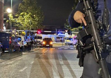 Полицията в Брюксел е застреляла мъж в рамките на мащабното