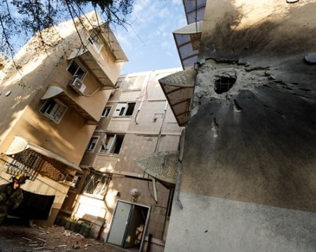 Палестина: Стотици загинали след израелски удар по болница в Газа