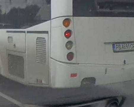 Автобус надхитри всички в Пловдив. Редно ли е?