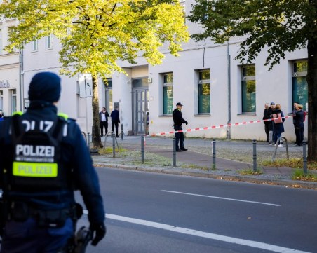 Нападение с коктейли 