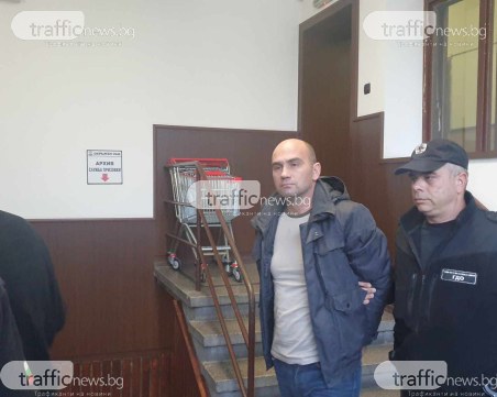 Оставиха зад решетките фотографа Дардов, обвинен в блудство със 7-годишно момиче