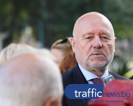 Тагарев от Пловдив: Вече има две обществени поръчки за купуване на дронове за армията ни