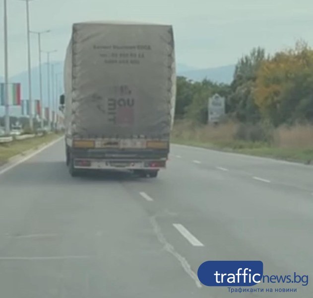 След публикация на TrafficNews: Глобиха шофьора на тира с опасни маневри на изхода на Пловдив