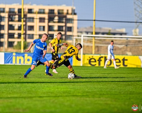 Дубълът на Ботев с равенство в Асеновград