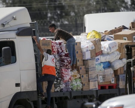 Египет затвори отново границата с Газа след преминаването на първия хуманитарен конвой