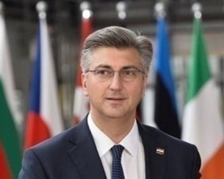 Хърватският премиер обвини България и Гърция за мигрантския поток в Европа