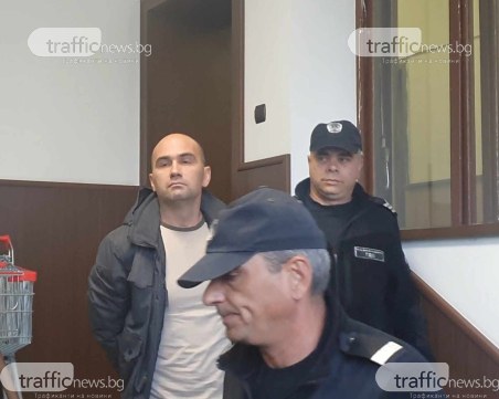 Защитните тези на фотографа Дардов- по-перверзни и от обвиненията срещу него!