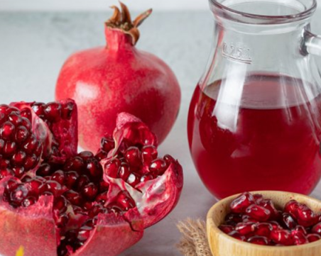 Увеличете имунитета и отслабнете: 7 полезни свойства на сока от нар за здравето