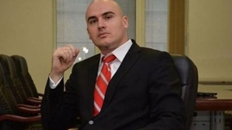 Адвокатът Петър Илиев е обвинен в плагиатство. Прокуратурата е внесла