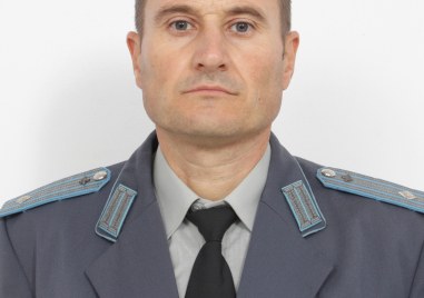 Почина военнослужещият майор Тодор Цачев от авиобазата в Крумово Това съобщиха на