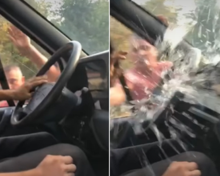 Агресивен мъж разби с ръце прозорец на бус в Пловдив, заснеха го на ВИДЕО