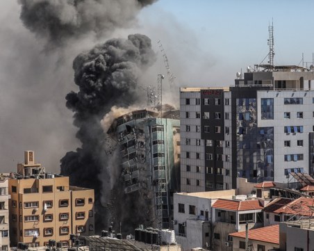 Близо 6000 палестинци, 2360 от които деца, са убити при израелските атаки