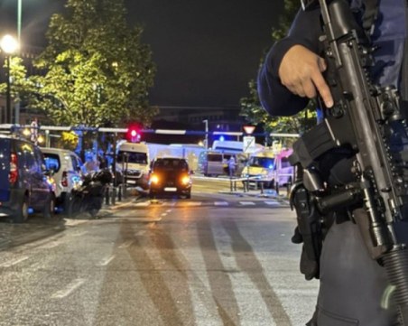 Повдигнаха обвинения на двама мъже за убийството на футболни фенове в Брюксел