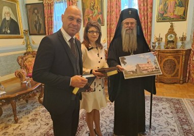 Негово Високопреосвещенство Пловдивския митрополит Николай прие днес кандидат кмета на Пловдив