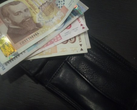 51-годишен мъж от Пещера открадна 500 лева и избяга