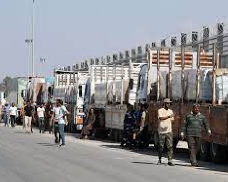 Четвърти конвой от камиони с помощи пристигна в ивицата Газа