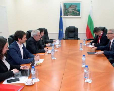 Денков: Проблемът в България не свободата на словото, а дезинформацията