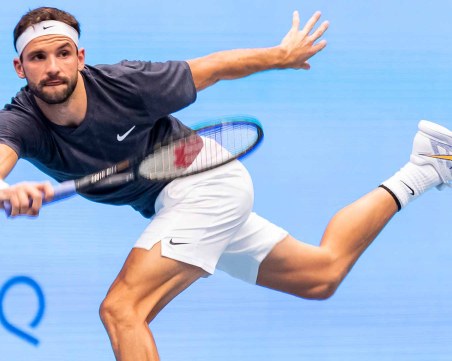 Григор Димитров направи силен мач, но допусна обрат от Медведев във Виена