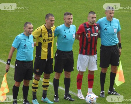 Ивелин Попов записа мач номер 600 в кариерата си навръх рождения си ден