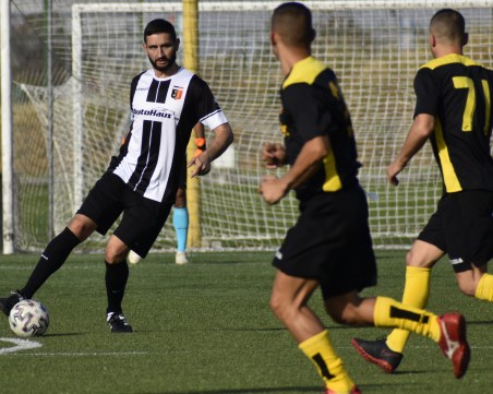 Ветераните на Ботев и Локо започнаха ударно участието си в Държавното първенство