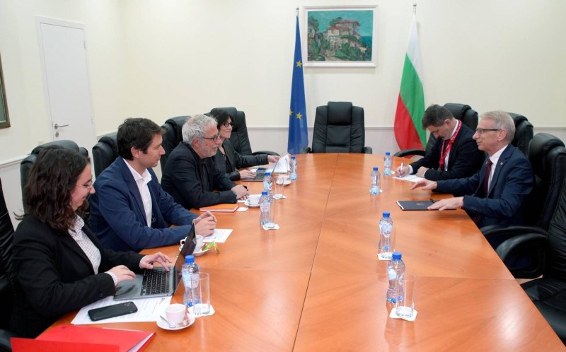 Денков: Проблемът в България не свободата на словото, а дезинформацията