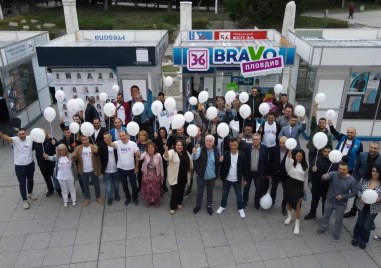 51 съветници от Браво Пловдив вдигнаха балони с номер 36