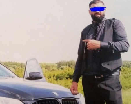 Мъжът, убил съпруга на съдийка, наръгал и младо момче?