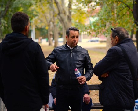 Тодор Чонов лъже пловдивчани – хвали се, че е най-харесван във Фейсбук с купена страница