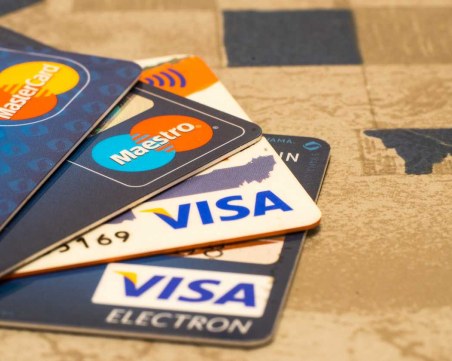 Visa забрани откриването на сметки за руснаци