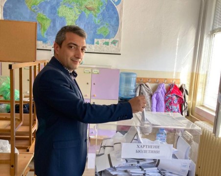 Димчо Петров: Гласувах за един по-зелен, по-подреден и по-красив район 