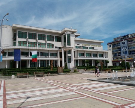 Изборите в Приморско започнаха с три жалби за нарушения