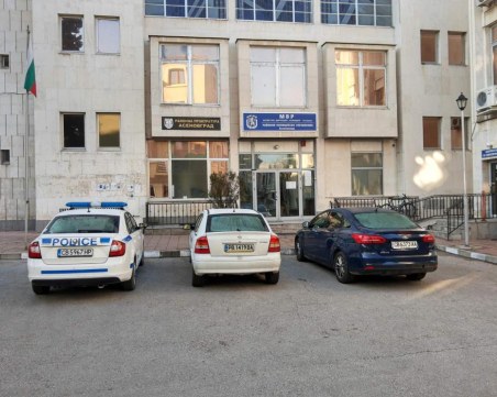 Арестуваха 27-годишен рецидивист за кражби в Асеновград