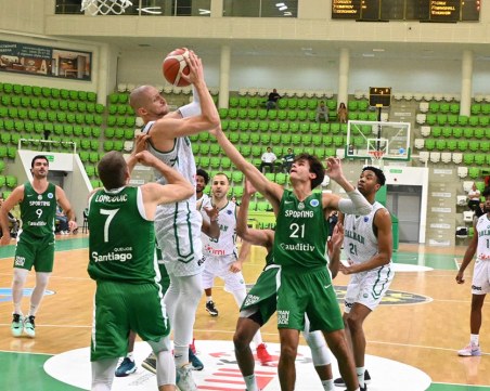 Баскетболният шампион Балкан със страхотна победа срещу Спортинг Лисабон