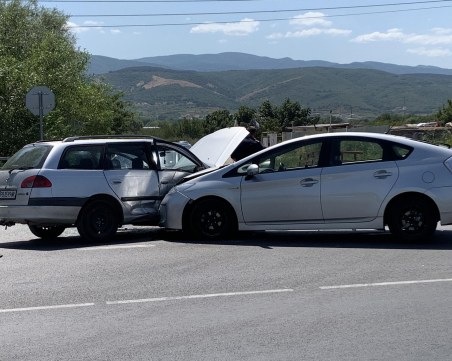 Един загинал и 20 ранени при катастрофи в страната за ден