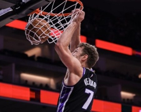 Везенков е 215-ти по заплата в НБА, взима повече от някои от звездите