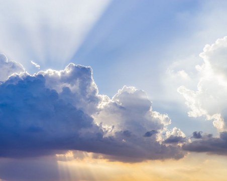 Времето у нас през ноември: Динамично и променливо